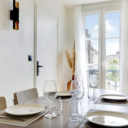 13 - Beautiful L013 Appartement *